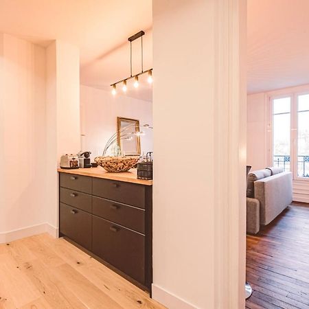 Charme De L'Ancien Pour Cet Appartement Entierement Renove Dans L'Hypercentre De Reims Exterior photo